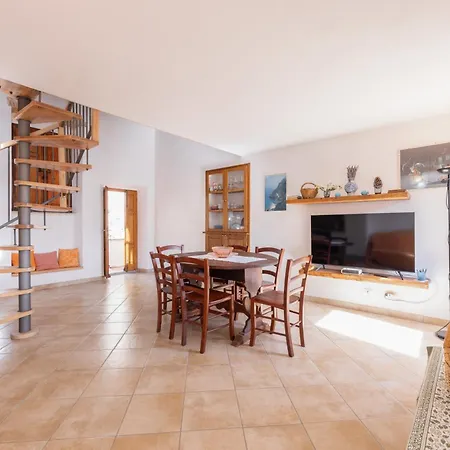 Apartment La Fortezza - Goelba *