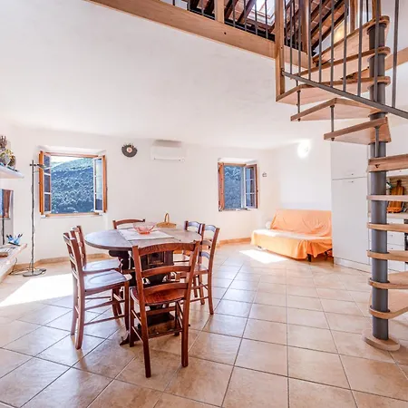 Apartment La Fortezza - Goelba *