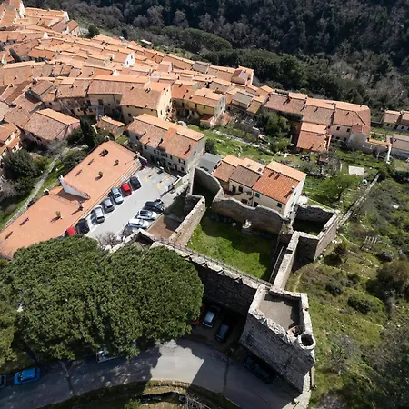 La Fortezza - Goelba Marciana (Isola d'Elba)