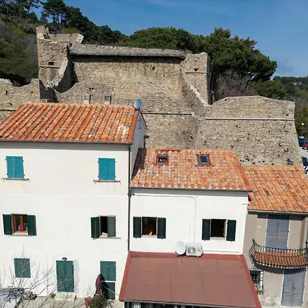 La Fortezza - Goelba Appartement *